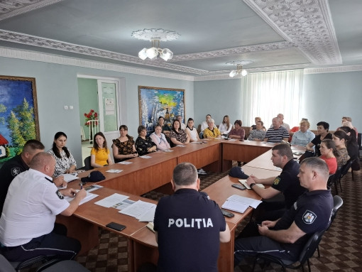 Ședință de lucru cu reprezentanți ai IP Glodeni și cetățeni ai comunei Balatina